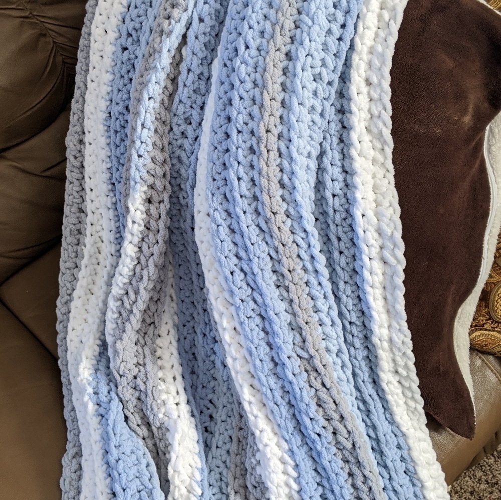 Handmade Crochet throw Afghan lapghan 50"x60"